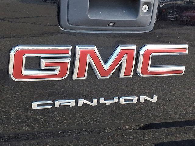 2022 GMC Canyon Vehicle Photo in DANBURY, CT 06810-5034