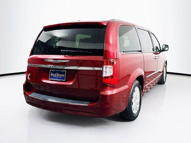 2012 Chrysler Town & Country Vehicle Photo in Doylsetown, PA 18901