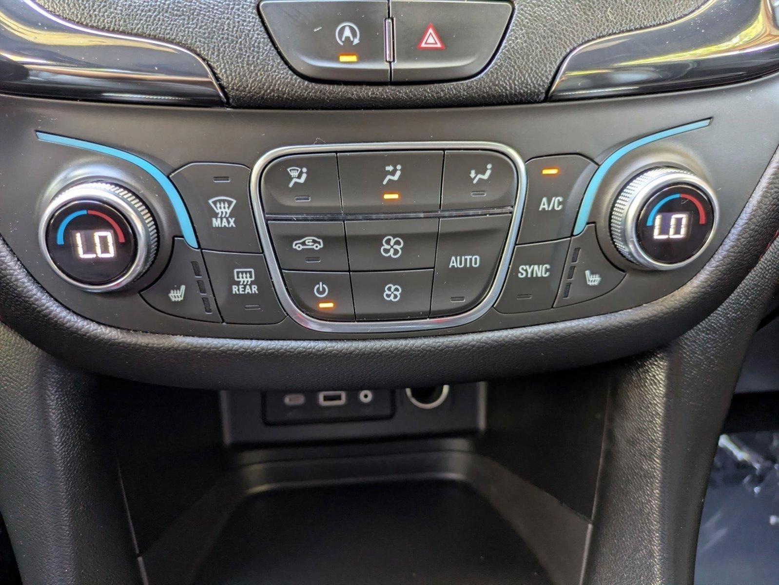 2022 Chevrolet Equinox Vehicle Photo in GREENACRES, FL 33463-3207