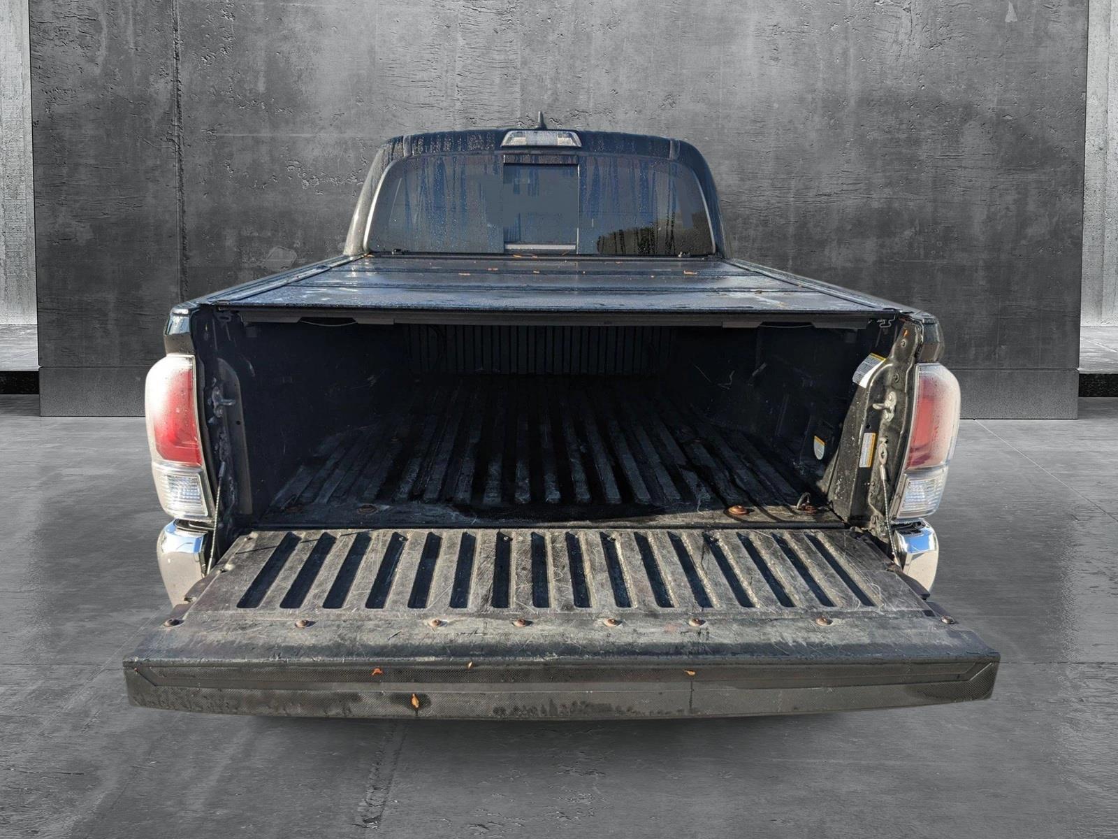 2021 Toyota Tacoma 2WD Vehicle Photo in Davie, FL 33331