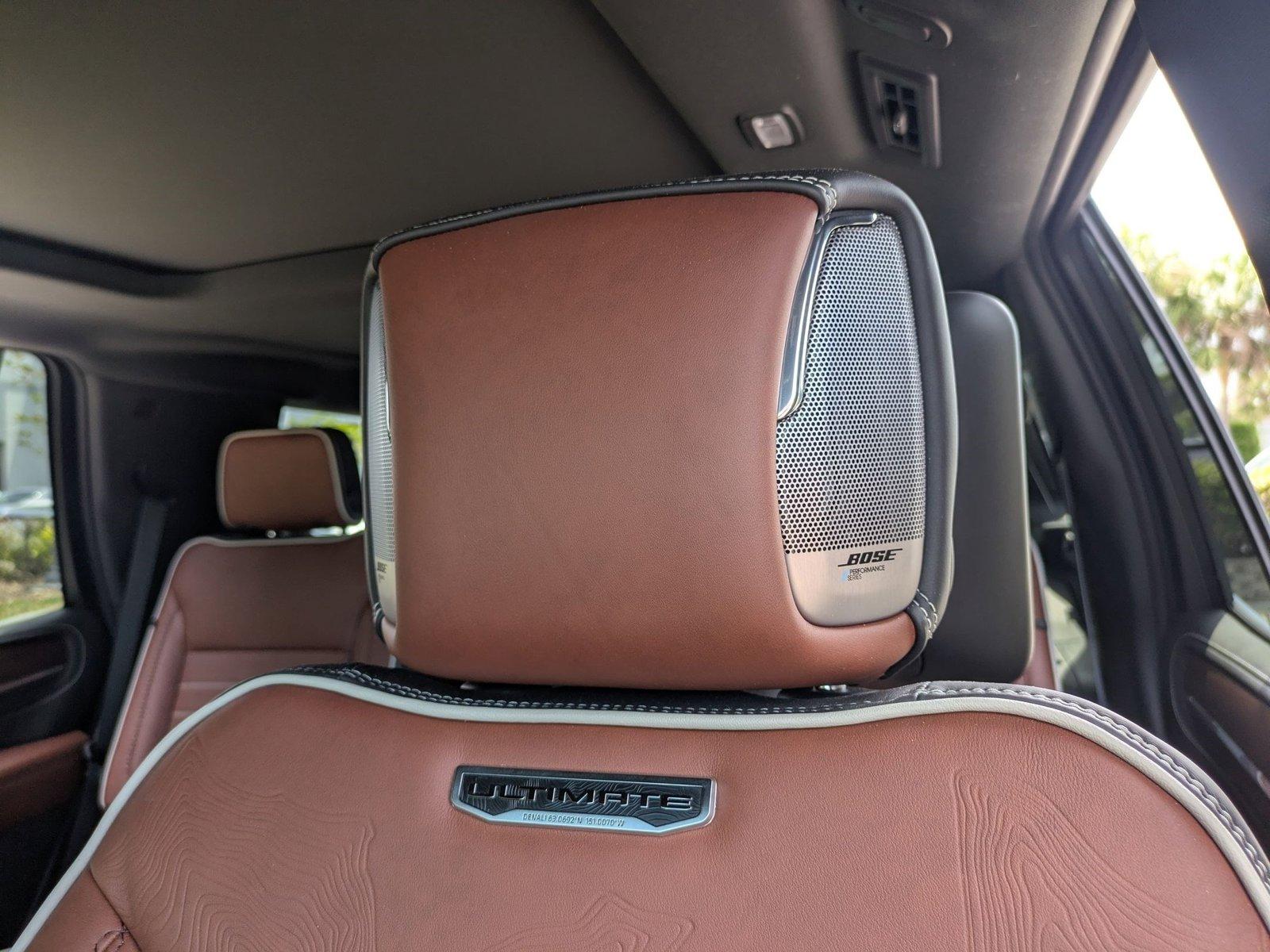 2024 GMC Yukon Vehicle Photo in Sarasota, FL 34231