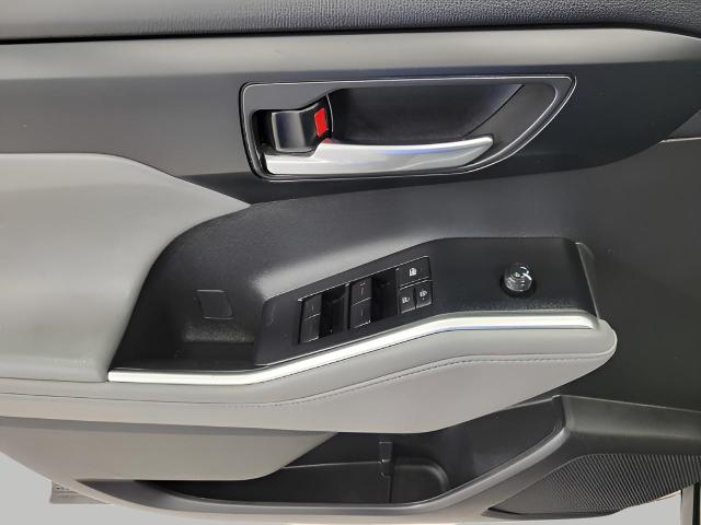 2022 Toyota Highlander Vehicle Photo in Oshkosh, WI 54904