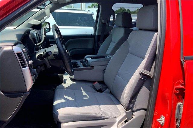 2017 Chevrolet Silverado 1500 Vehicle Photo in INDEPENDENCE, MO 64055-1377