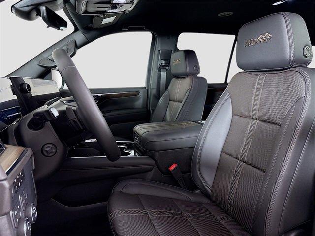 2025 Chevrolet Tahoe Vehicle Photo in PUYALLUP, WA 98371-4149