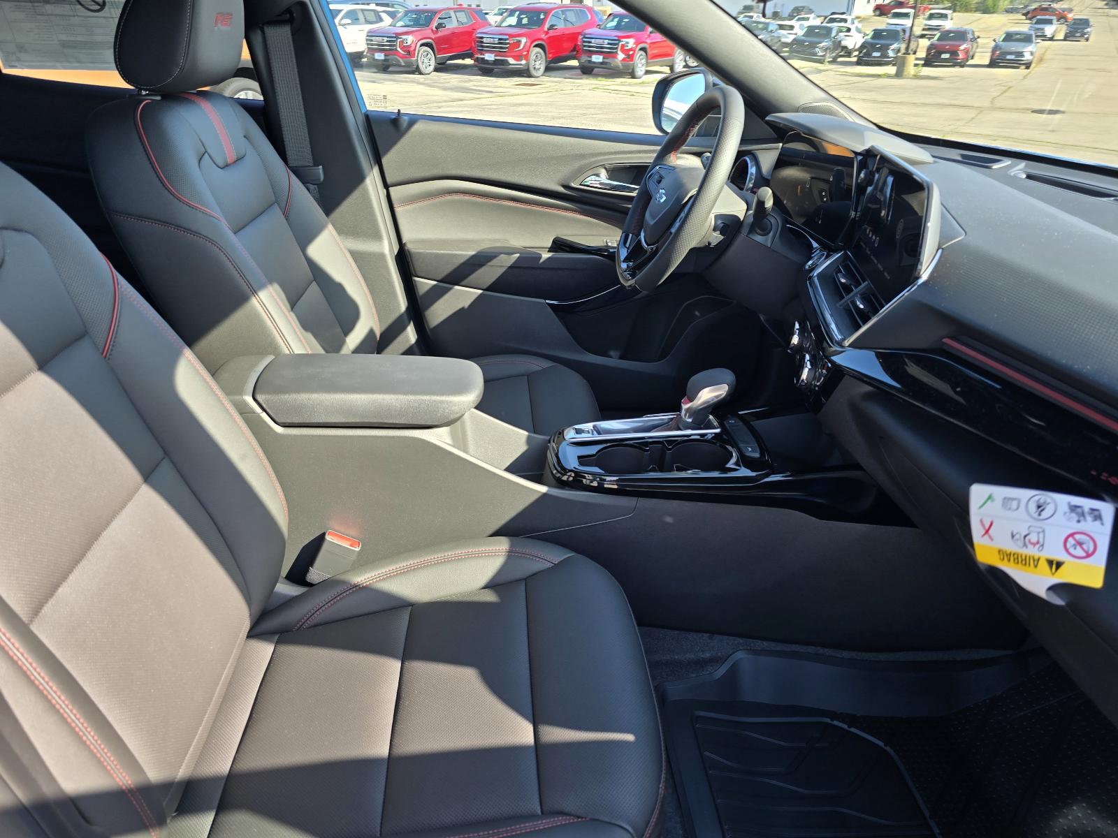2025 Chevrolet Trax Vehicle Photo in Rolla, MO 65401