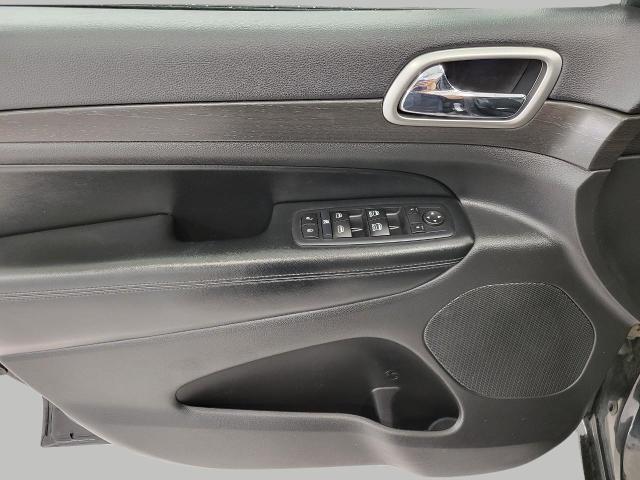2017 Jeep Grand Cherokee Vehicle Photo in GREEN BAY, WI 54303-3330