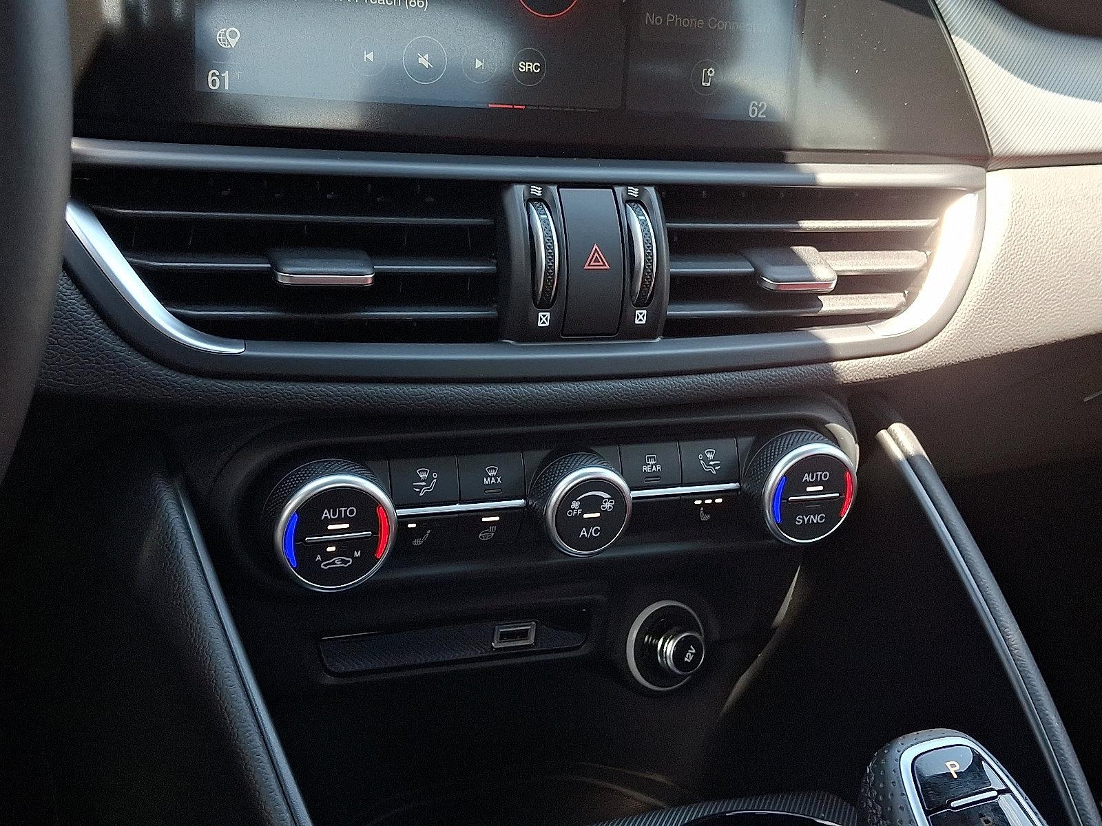 2025 Alfa Romeo Giulia Vehicle Photo in Mechanicsburg, PA 17050