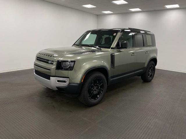 2025 Defender Vehicle Photo in Appleton, WI 54913