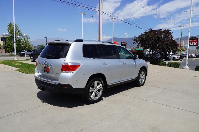 2013 Toyota Highlander Vehicle Photo in Riverdale, UT 84405