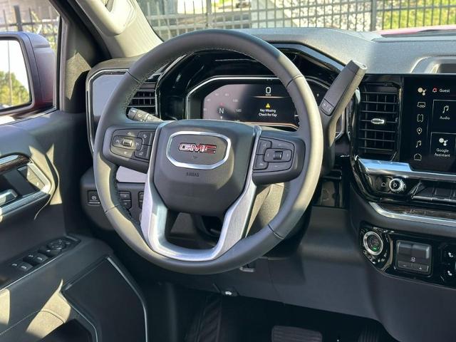 2025 GMC Sierra 1500 Vehicle Photo in COLUMBIA, MO 65203-3903
