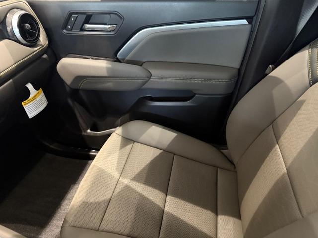 2026 Chevrolet Colorado Vehicle Photo in COLUMBIA, MO 65203-3903