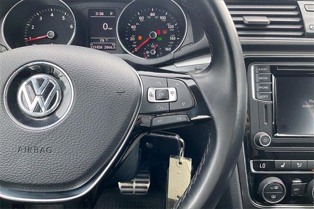 2018 Volkswagen Passat Vehicle Photo in INDEPENDENCE, MO 64055-1314