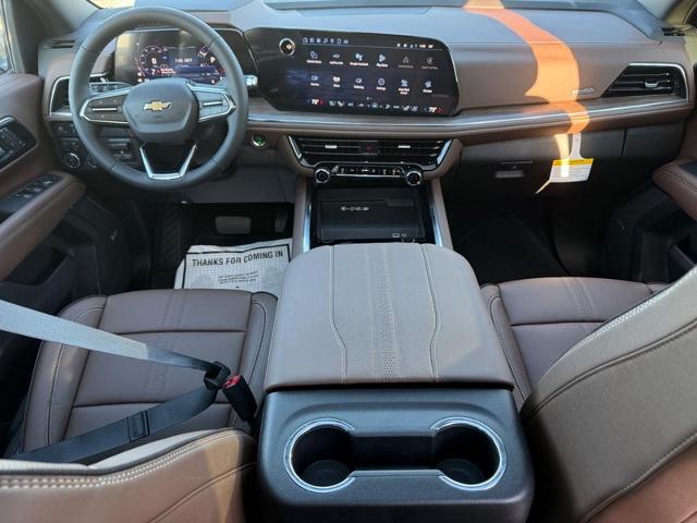 2025 Chevrolet Tahoe Vehicle Photo in COLUMBIA, MO 65203-3903