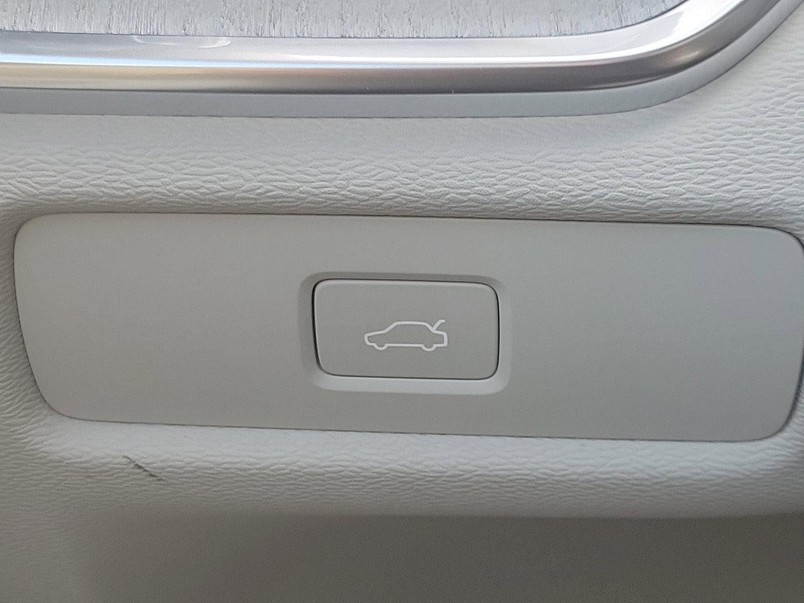 2024 Volvo S60 Vehicle Photo in Trevose, PA 19053