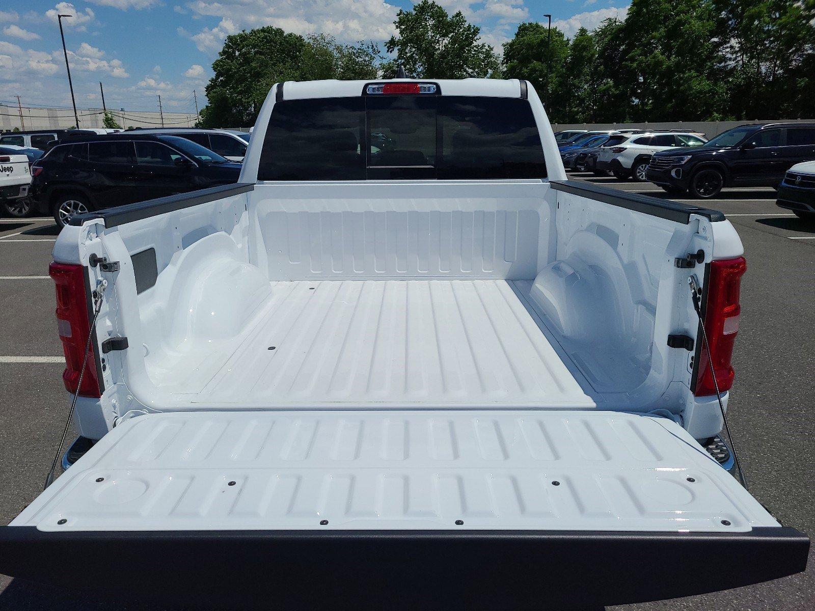 2025 Ram 1500 Vehicle Photo in Mechanicsburg, PA 17050-1707