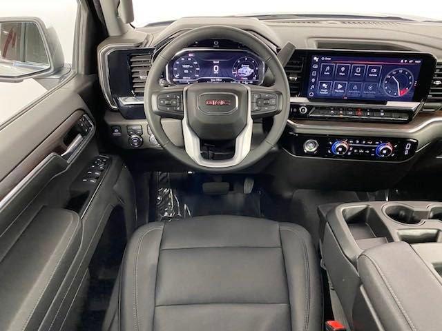 2024 GMC Sierra 1500 Vehicle Photo in BROCKTON, MA 02301-7113