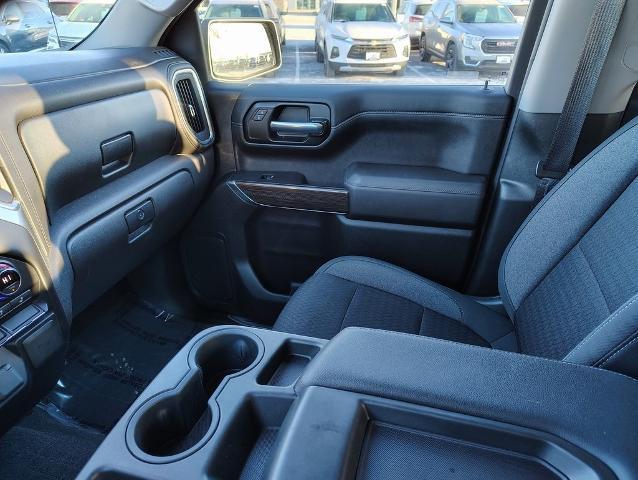 2021 Chevrolet Silverado 1500 Vehicle Photo in GREEN BAY, WI 54304-5303