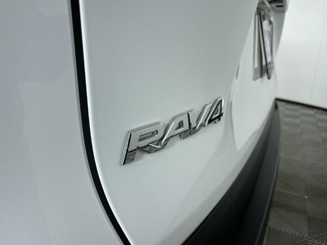 2020 Toyota RAV4 Vehicle Photo in GILBERT, AZ 85297-0402