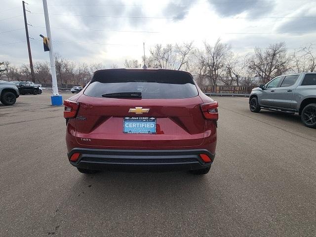 2024 Chevrolet Trax Vehicle Photo in ENGLEWOOD, CO 80113-6708