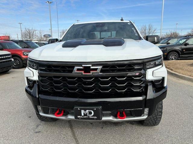 Used 2023 Chevrolet Silverado 1500 ZR2 with VIN 3GCUDHEL2PG154075 for sale in Bentonville, AR