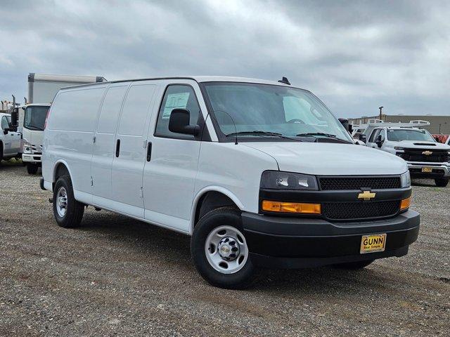 2025 Chevrolet Express Cargo Van Vehicle Photo in SELMA, TX 78154-1460