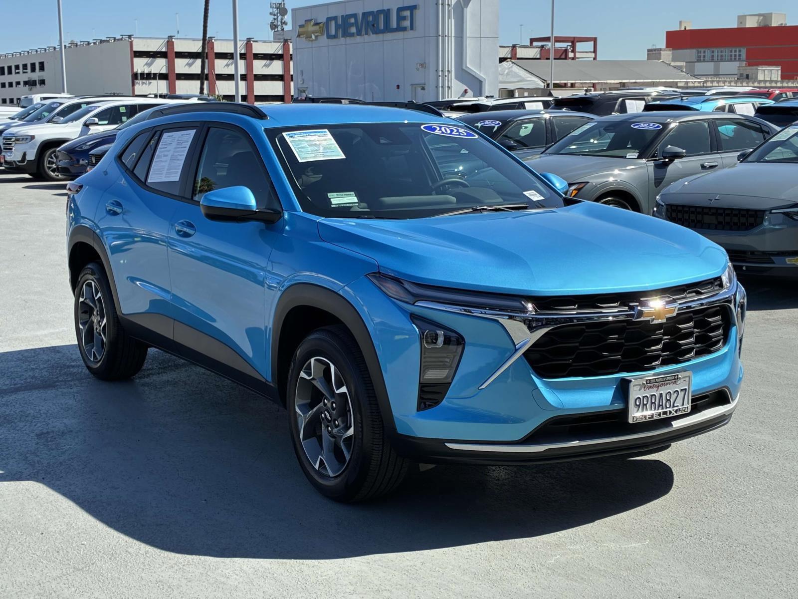 2025 Chevrolet Trax Vehicle Photo in LOS ANGELES, CA 90007-3794