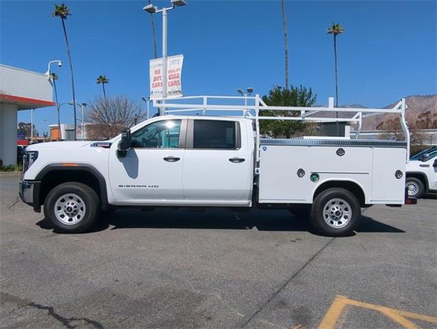 2024 GMC Sierra 3500 HD Vehicle Photo in PASADENA, CA 91107-3803