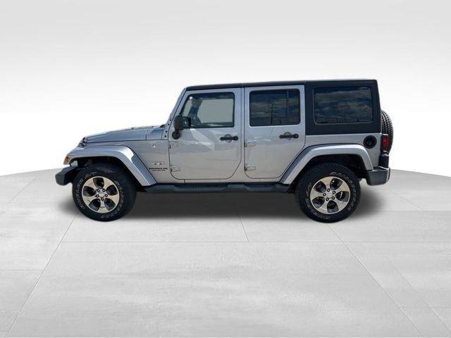 2016 Jeep Wrangler Unlimited Vehicle Photo in MEDINA, OH 44256-9631