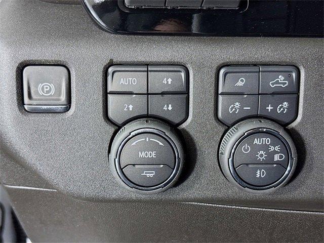 2025 Chevrolet Silverado 2500 HD Vehicle Photo in PUYALLUP, WA 98371-4149