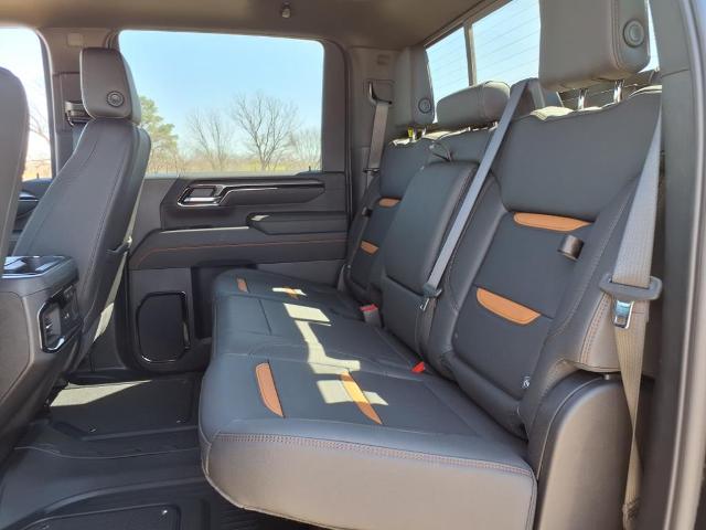 2025 GMC Sierra 2500 HD Vehicle Photo in Denton, TX 76205