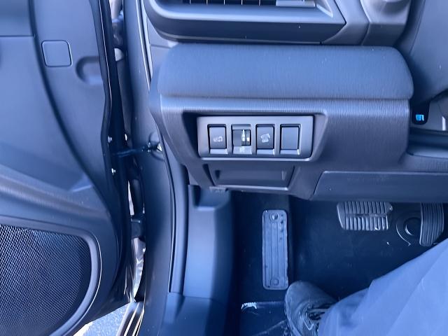 2025 Subaru Outback Vehicle Photo in Green Bay, WI 54304