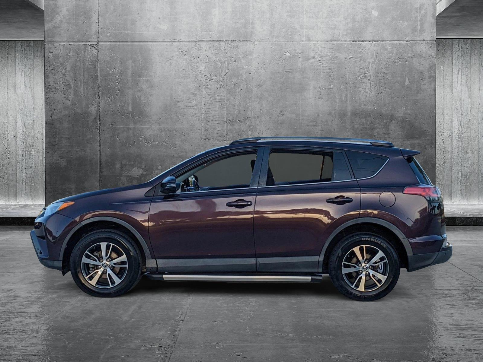 2017 Toyota RAV4 Vehicle Photo in Davie, FL 33331