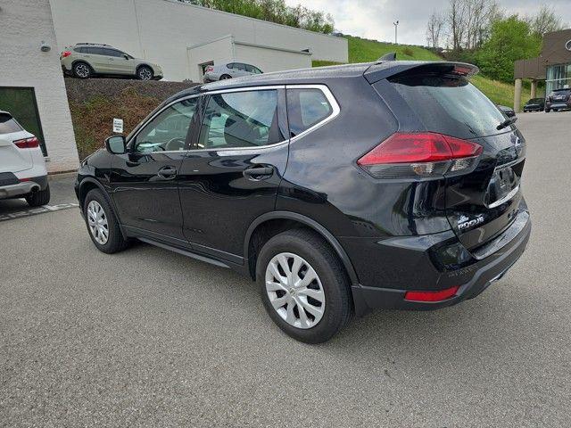 2020 Nissan Rogue Vehicle Photo in Pleasant Hills, PA 15236