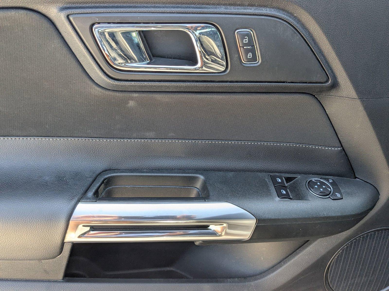 2017 Ford Mustang Vehicle Photo in St. Petersburg, FL 33713
