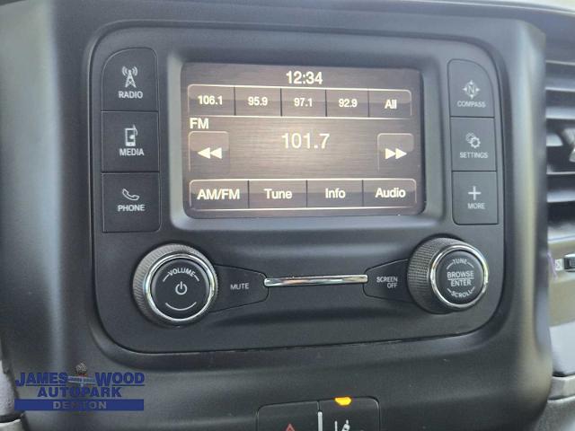 2022 Ram 1500 Vehicle Photo in DENTON, TX 76210-9321