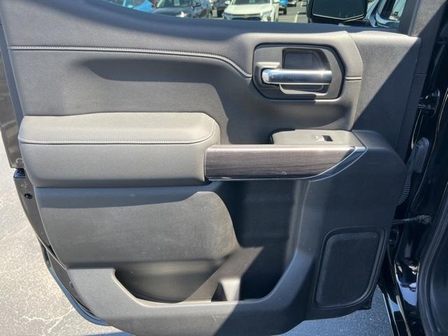 2020 Chevrolet Silverado 1500 Vehicle Photo in GREEN BAY, WI 54304-5303
