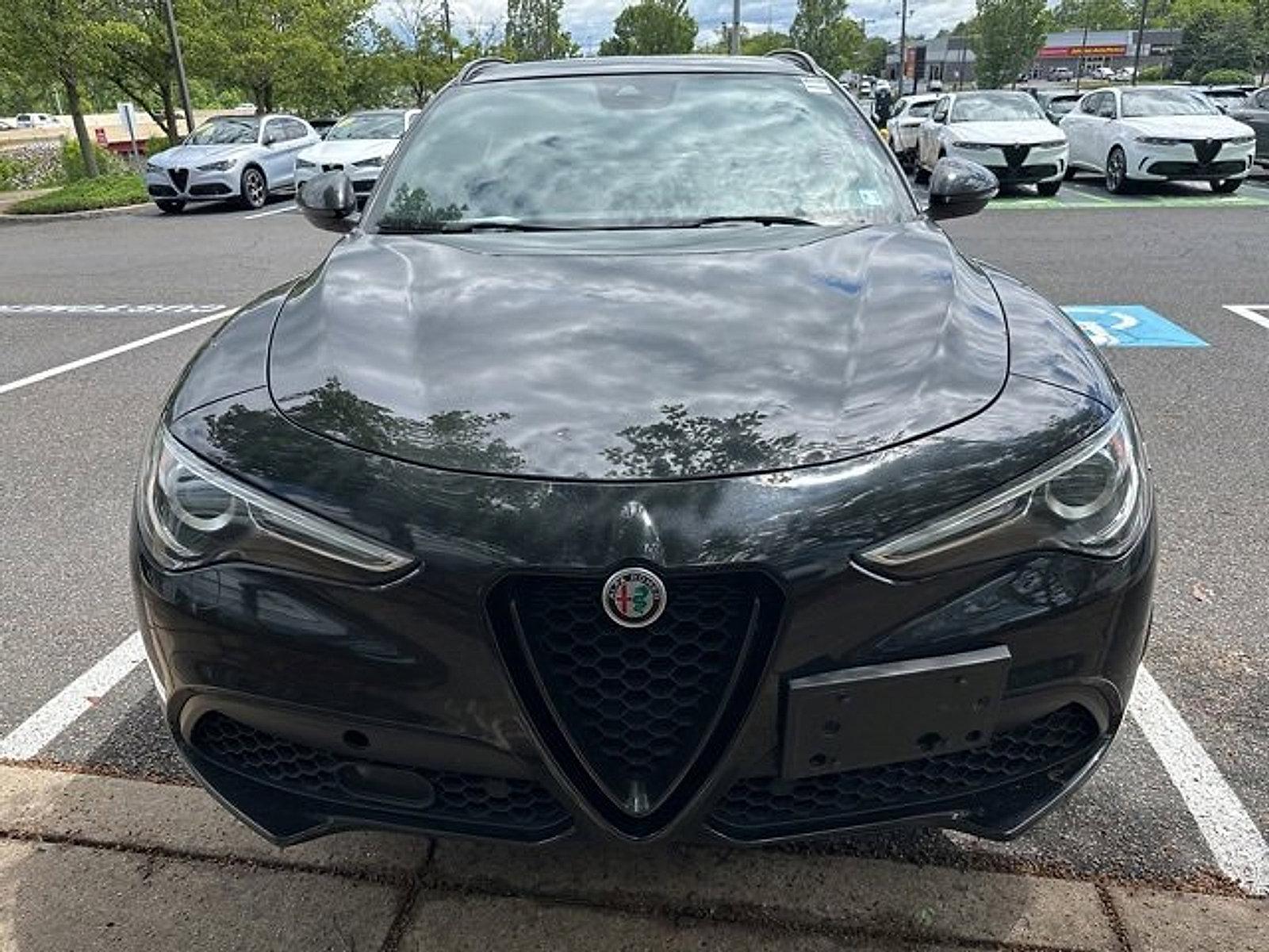 2022 Alfa Romeo Stelvio Vehicle Photo in Willow Grove, PA 19090