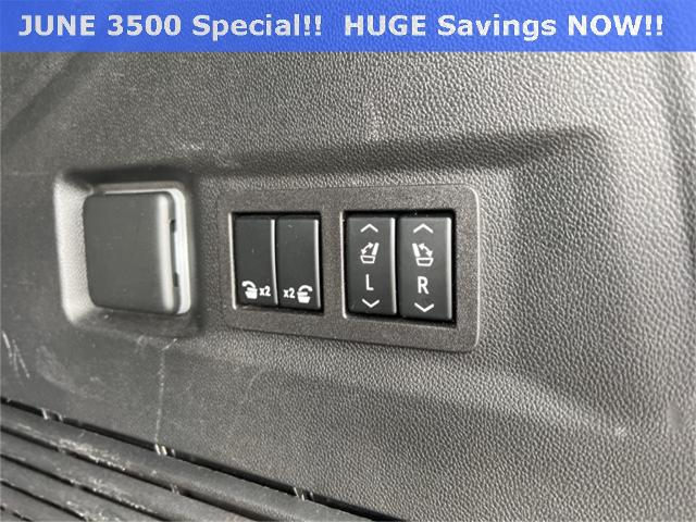 2023 Chevrolet Tahoe Vehicle Photo in GREEN BAY, WI 54304-5303