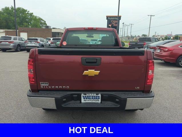 2013 Chevrolet Silverado 1500 Vehicle Photo in Merrillville, IN 46410
