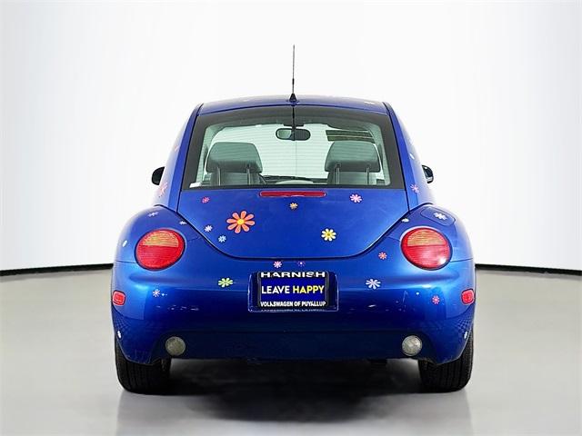 2002 Volkswagen New Beetle Vehicle Photo in Puyallup, WA 98371