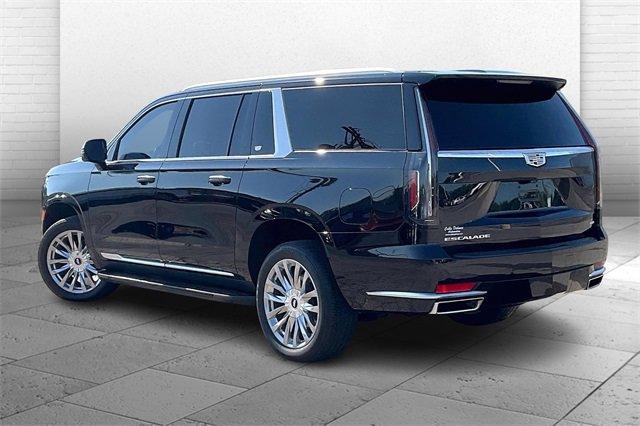 2023 Cadillac Escalade ESV Vehicle Photo in INDEPENDENCE, MO 64055-1314
