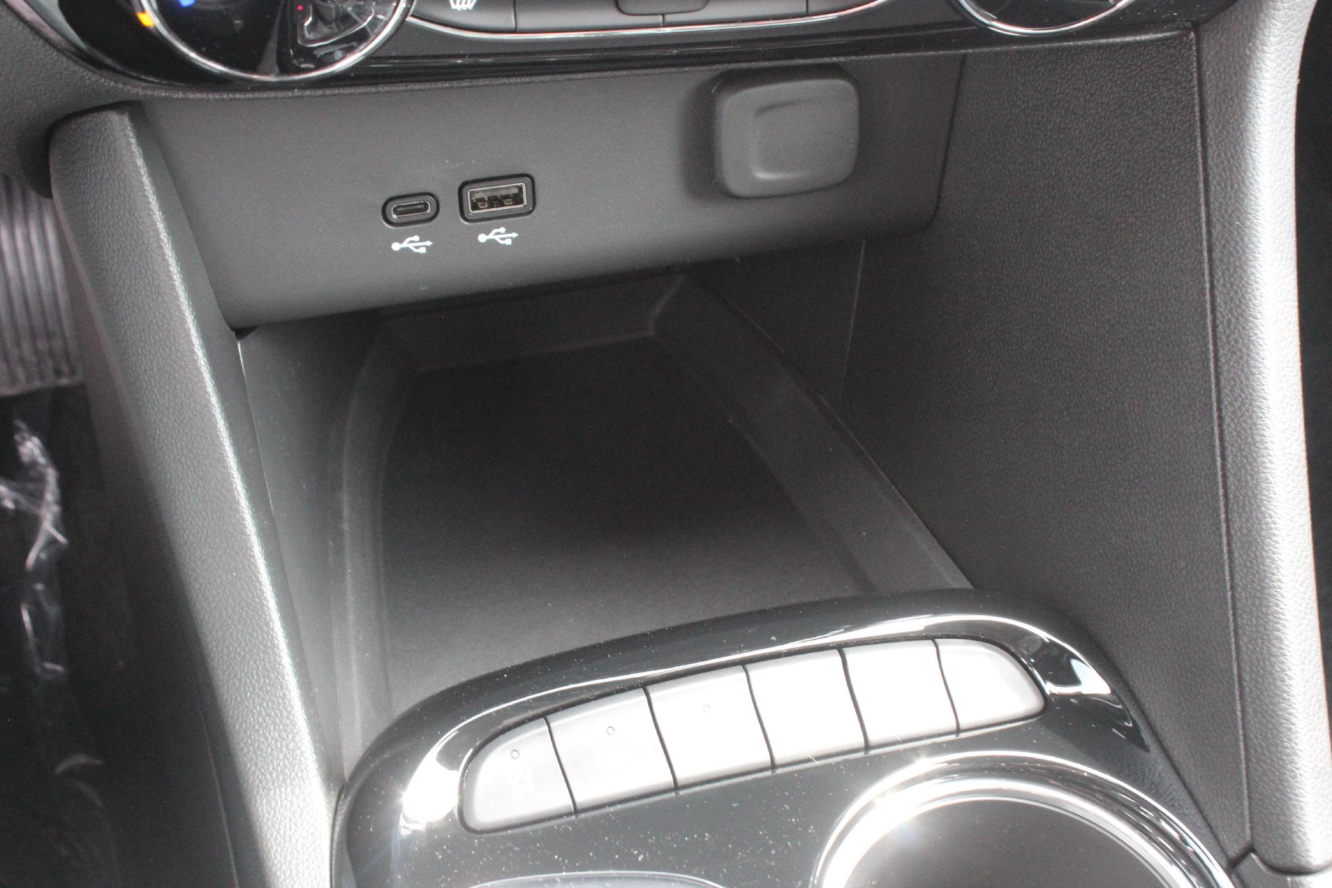 2026 Buick Encore GX Vehicle Photo in AURORA, CO 80012-4011