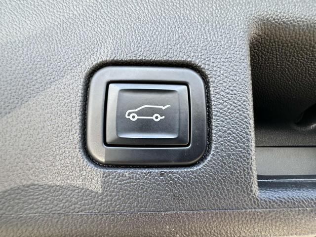 2022 Chevrolet Equinox Vehicle Photo in Roslyn, NY 11576