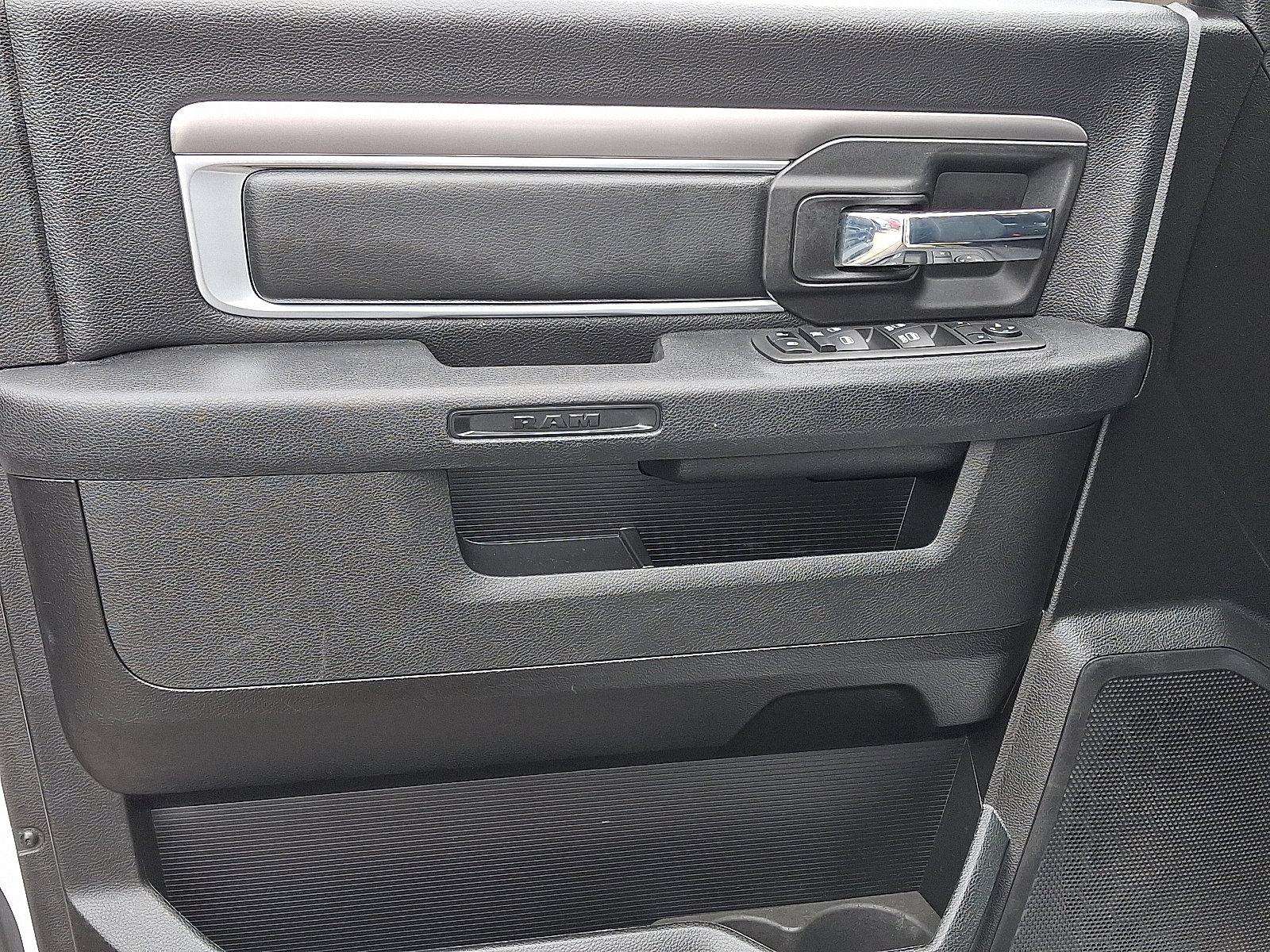 2022 Ram 1500 Classic Vehicle Photo in BETHLEHEM, PA 18017-9401