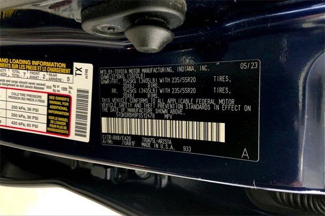 2023 Toyota Highlander Vehicle Photo in KANSAS CITY, MO 64114-4545