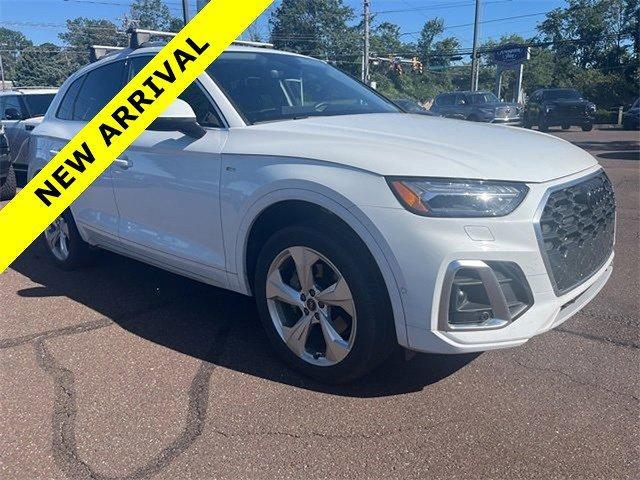 2022 Audi Q5 Vehicle Photo in Willow Grove, PA 19090