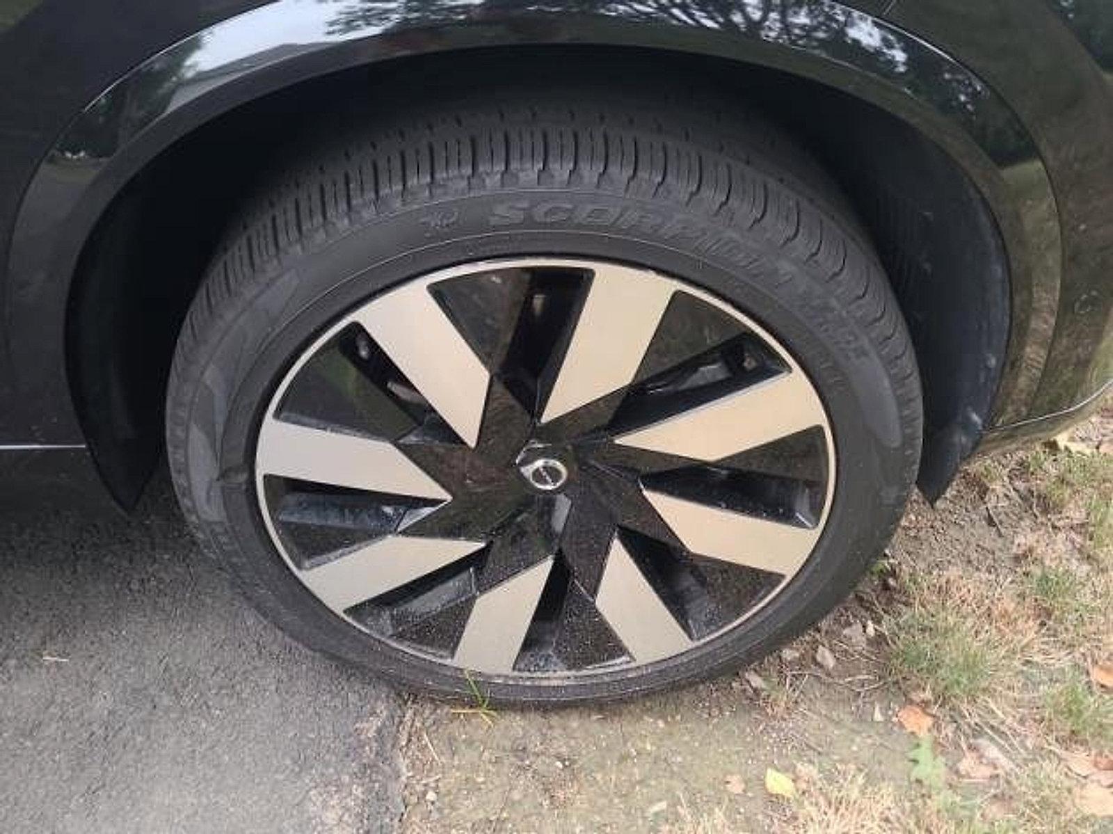 2024 Volvo XC90 Recharge Plug-In Hybrid Vehicle Photo in Trevose, PA 19053