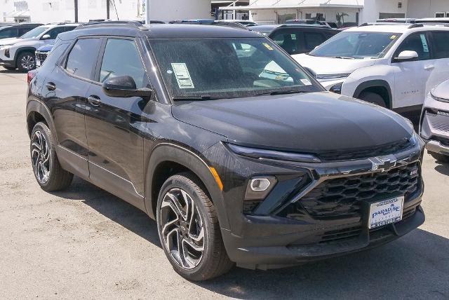 2025 Chevrolet Trailblazer Vehicle Photo in VENTURA, CA 93003-8585