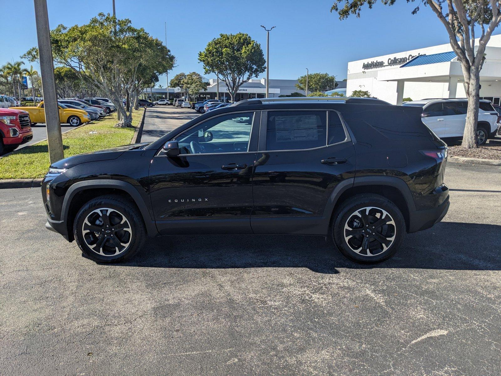 2025 Chevrolet Equinox Vehicle Photo in GREENACRES, FL 33463-3207