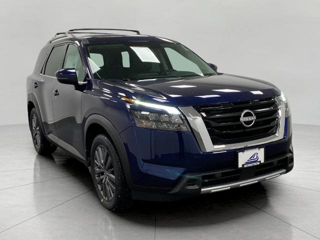 2025 Nissan Pathfinder Vehicle Photo in Appleton, WI 54913